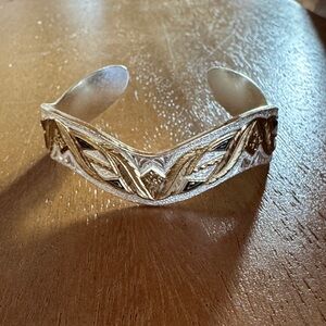 Montana Silversmiths Handcrafted Silver-Tone Cuff Bracelet with Gold Accents